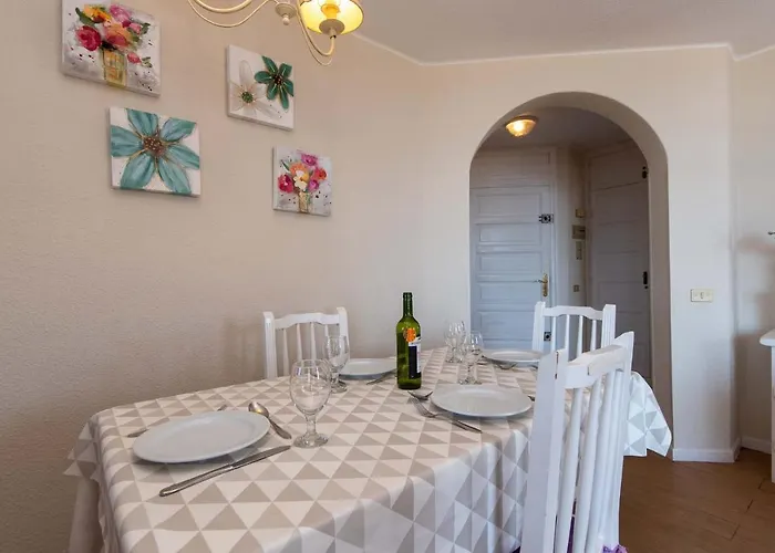 Parque Santiago Ii * Playa de las Américas